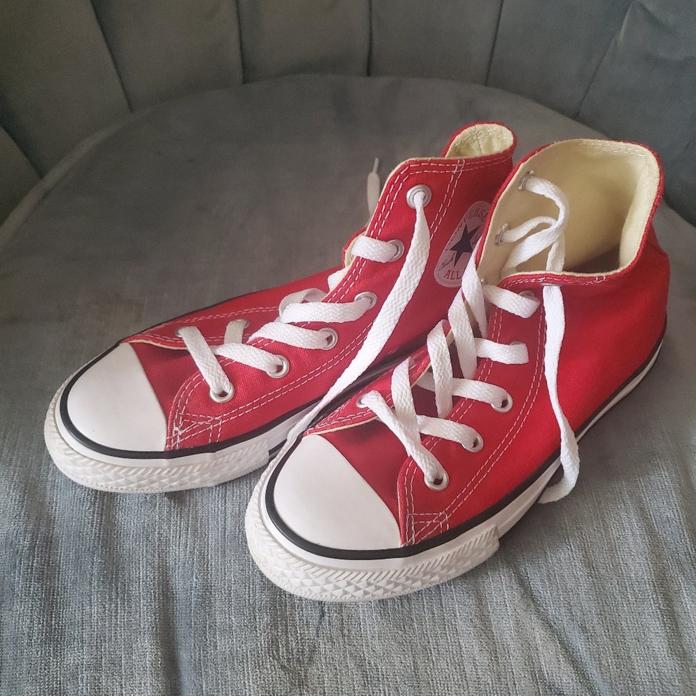 Red converse hightops. Size 1 kids